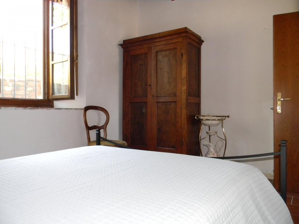 Agriturismo Podere La Selva Serre Di Rapolano Exterior foto