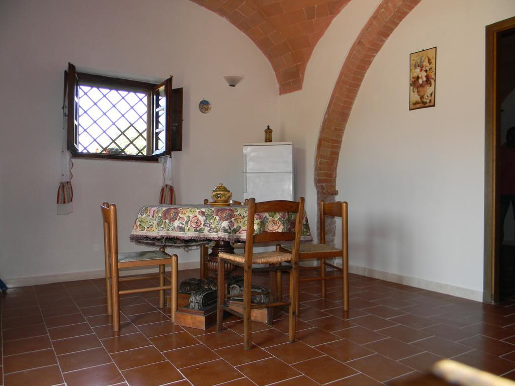 Agriturismo Podere La Selva Serre Di Rapolano Quarto foto
