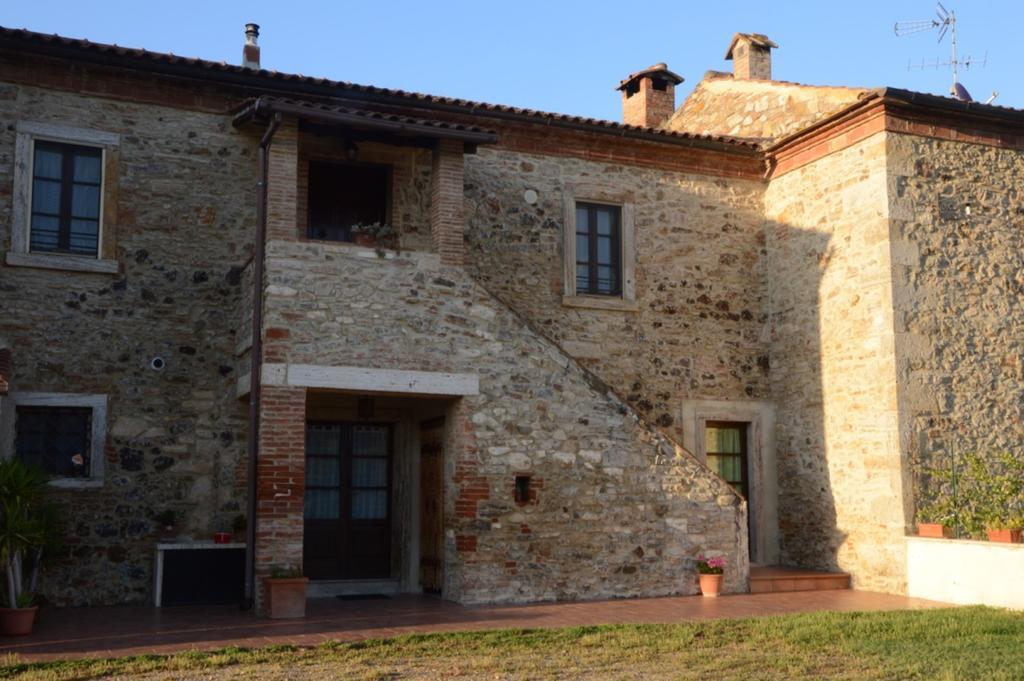 Agriturismo Podere La Selva Serre Di Rapolano Exterior foto